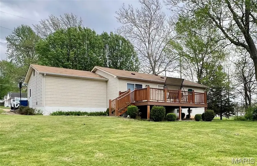 3911 Jane Avenue, Saint Ann, MO 63074 - #3