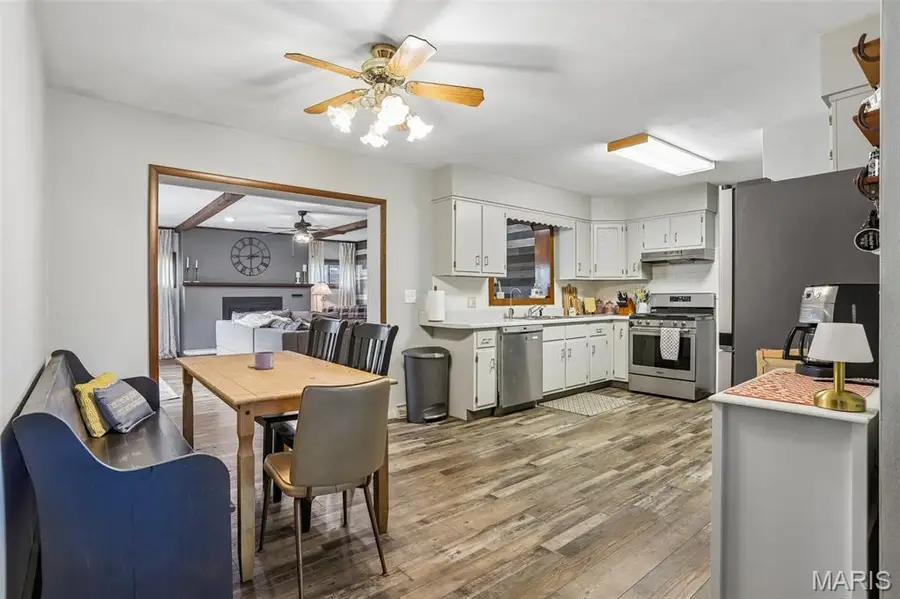 408 Parkview Drive, Lebanon, IL 62254 - #3