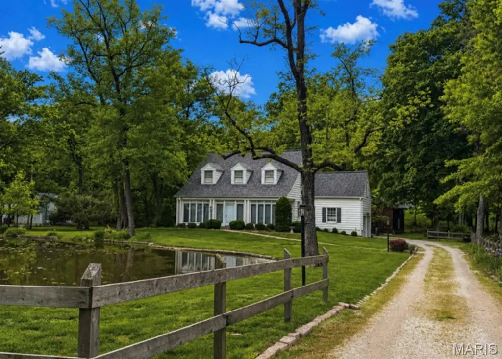 31 Orchard Lane, Kirkwood, MO 63122 - #1