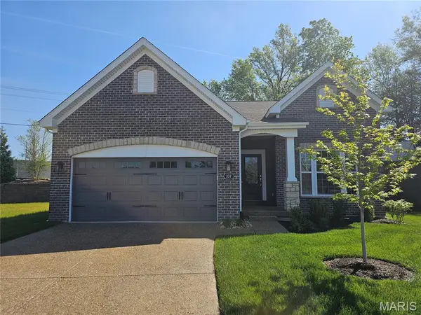 107 Quail Bluff Court, Wentzville, MO 63385