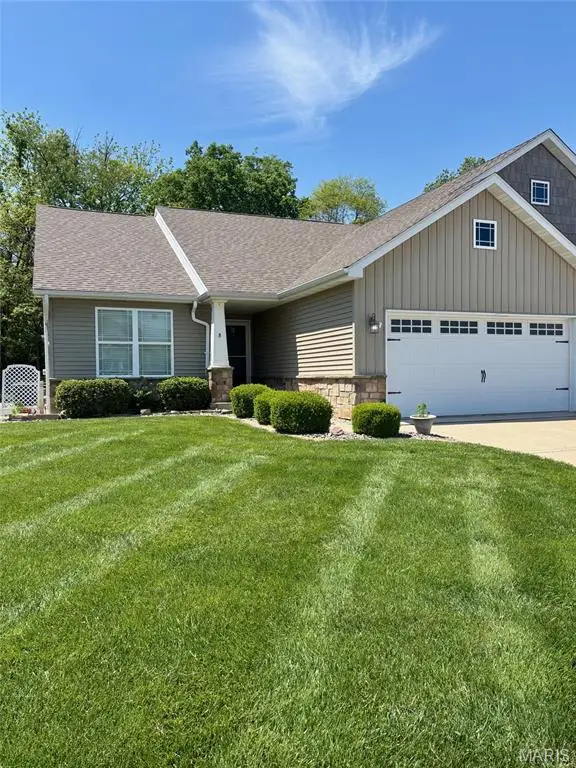 1953 Gliddon Boulevard #B, Troy, IL 62294