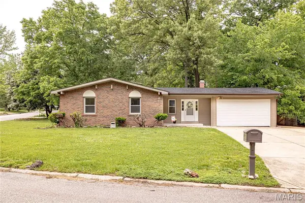 415 Montbrook Drive, O'Fallon, MO 63366