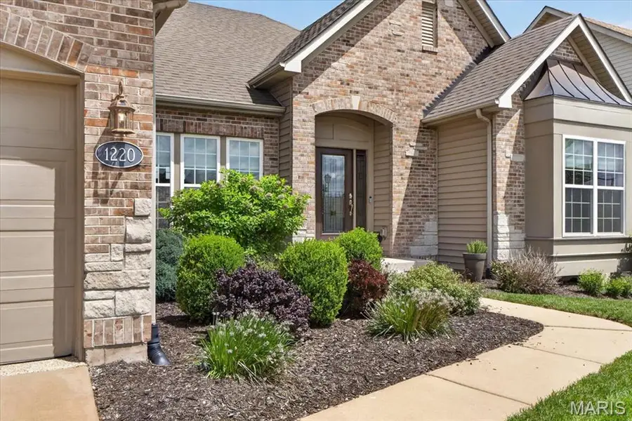 1220 Talbridge Way, Saint Charles, MO 63303 - #2