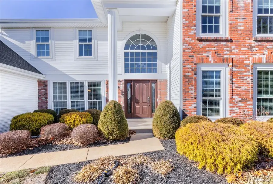 752 Charleston Oaks Drive, Ballwin, MO 63021 - #3