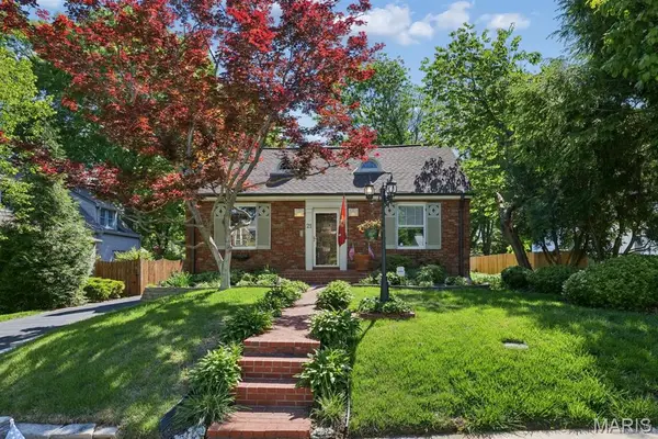 21 S Moreland Avenue, St Louis, MO 63122
