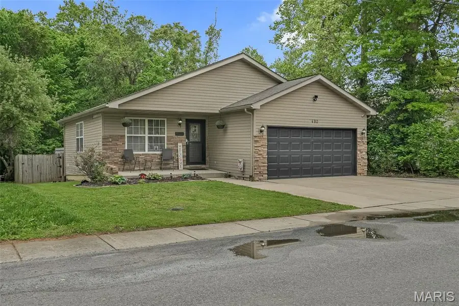 480 W Johnson Street, Collinsville, IL 62234 - #2