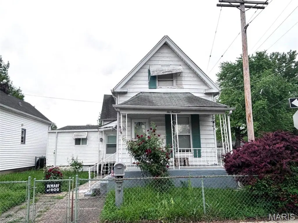 200 E Ripa Avenue, Saint Louis, MO 63125 - #1