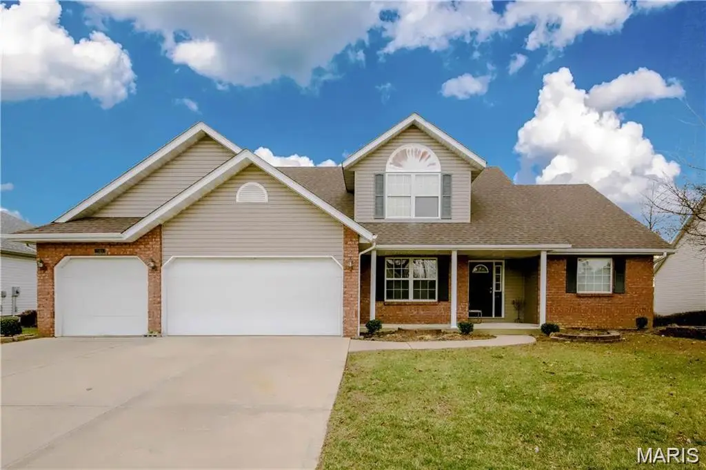 7513 Stonebridge Golf Drive, Maryville, IL 62062 - #1