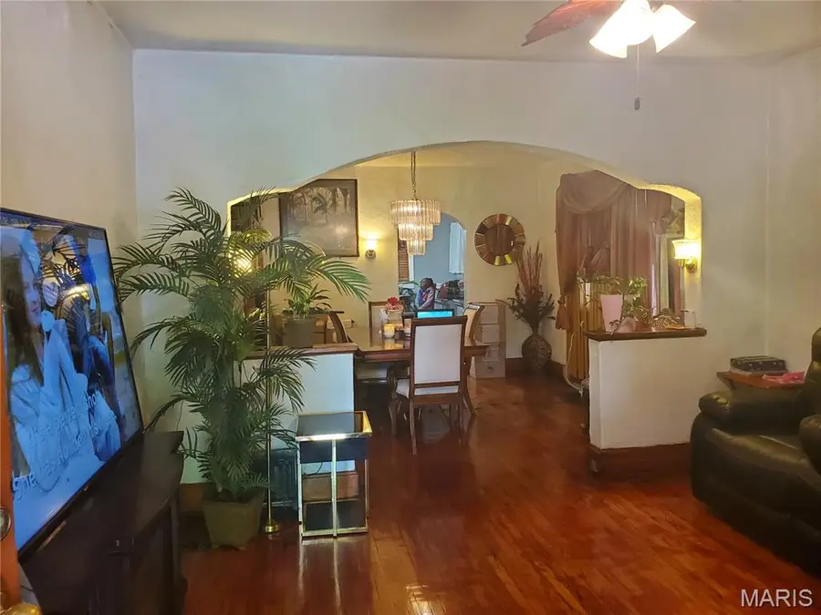 1401 N 54th Street, Washington Park, IL 62204 - #3