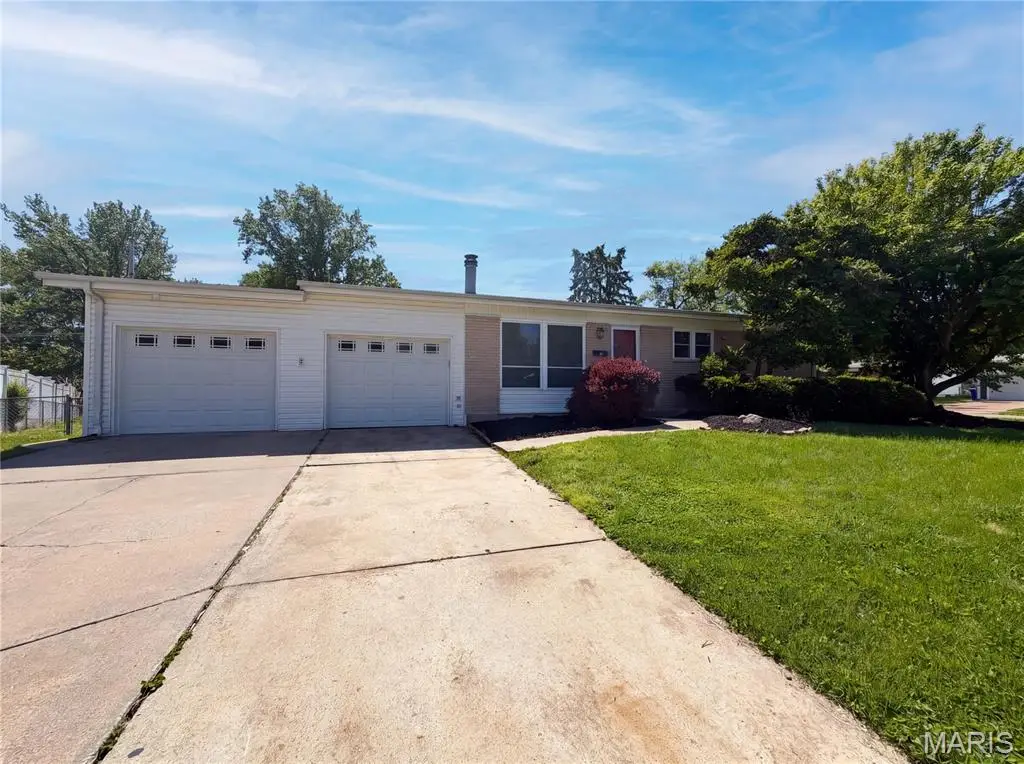 14 Olvera Circle, Florissant, MO 63031 - #1