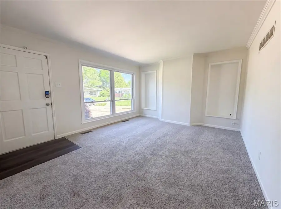 14 Olvera Circle, Florissant, MO 63031 - #3