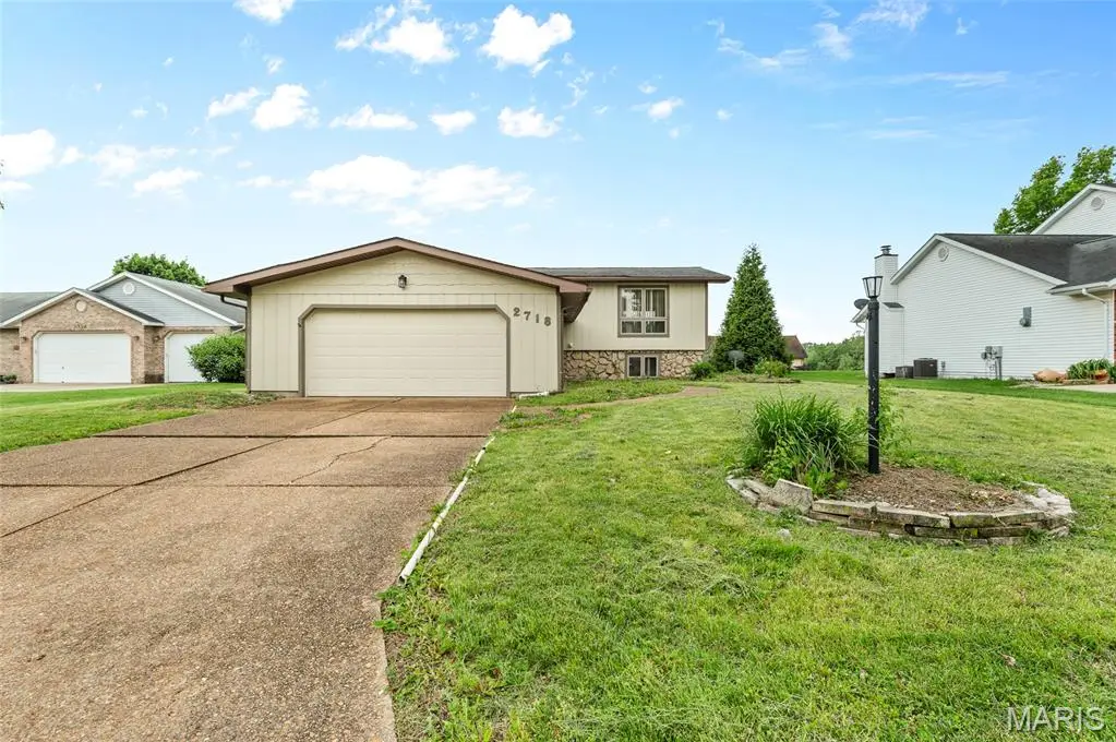 2718 Bryden, Alton, IL 62002 - #1