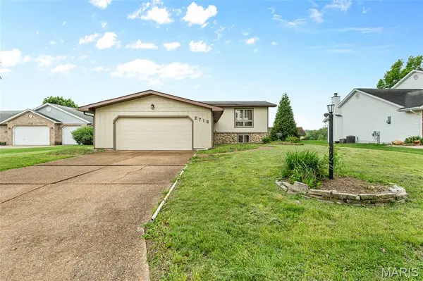 2718 Bryden, Alton, IL 62002