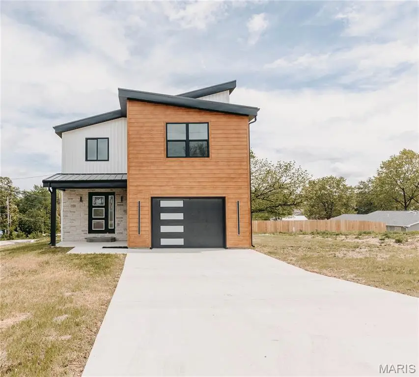 501 N Pine Street, Dixon, MO 65459 - #1