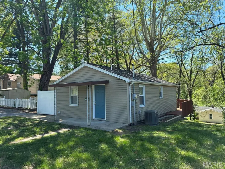 1215 Western Avenue, Swansea, IL 62226 - #2