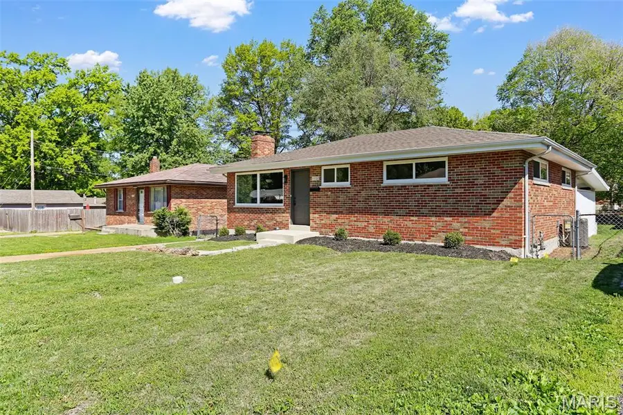 9137 Harold Drive, Saint Louis, MO 63134 - #2