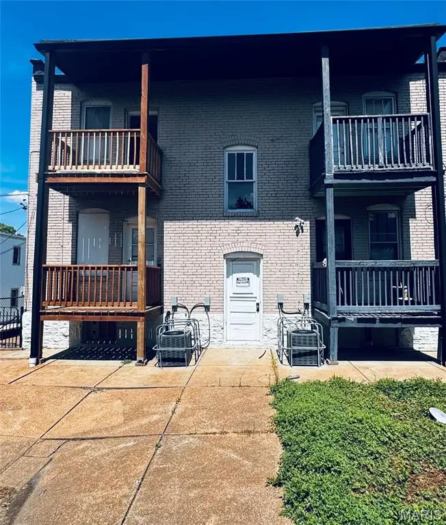 2806 Osage Street, Saint Louis, MO 63118 - #2