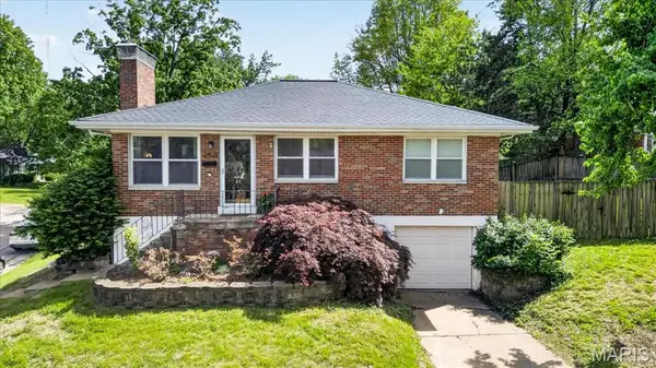 2403 Mari Kay Court, Brentwood, MO 63144