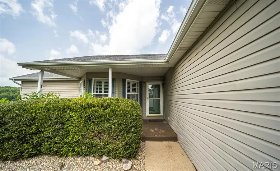 105 Heather Court, Saint Robert, MO 65584 - #2