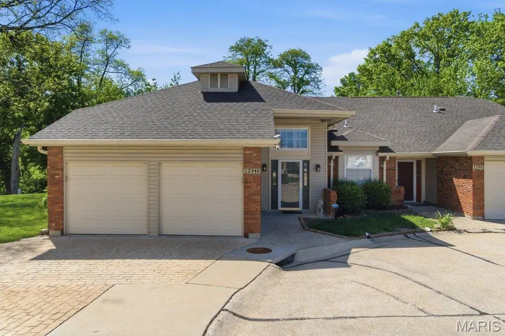 12940 Springdale Village Drive, Saint Louis, MO 63146 - #1