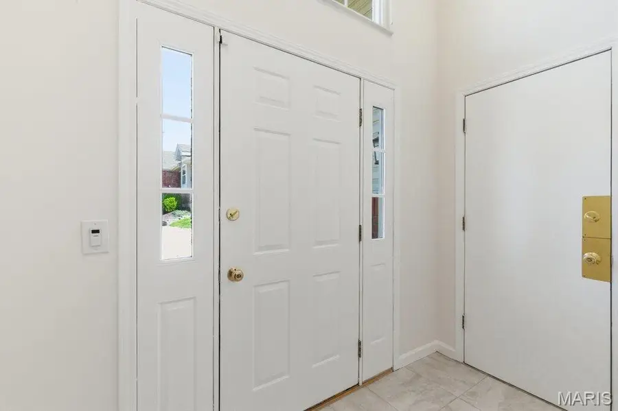 12940 Springdale Village Drive, Saint Louis, MO 63146 - #3