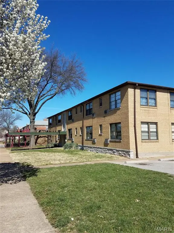 3508 Watson Road, Saint Louis, MO 63139 - #3