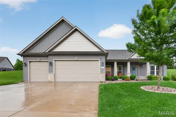 2 Kandahar Court, St Charles, MO 63303