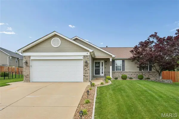 2636 Red Cedar Parc Drive, O'Fallon, MO 63368