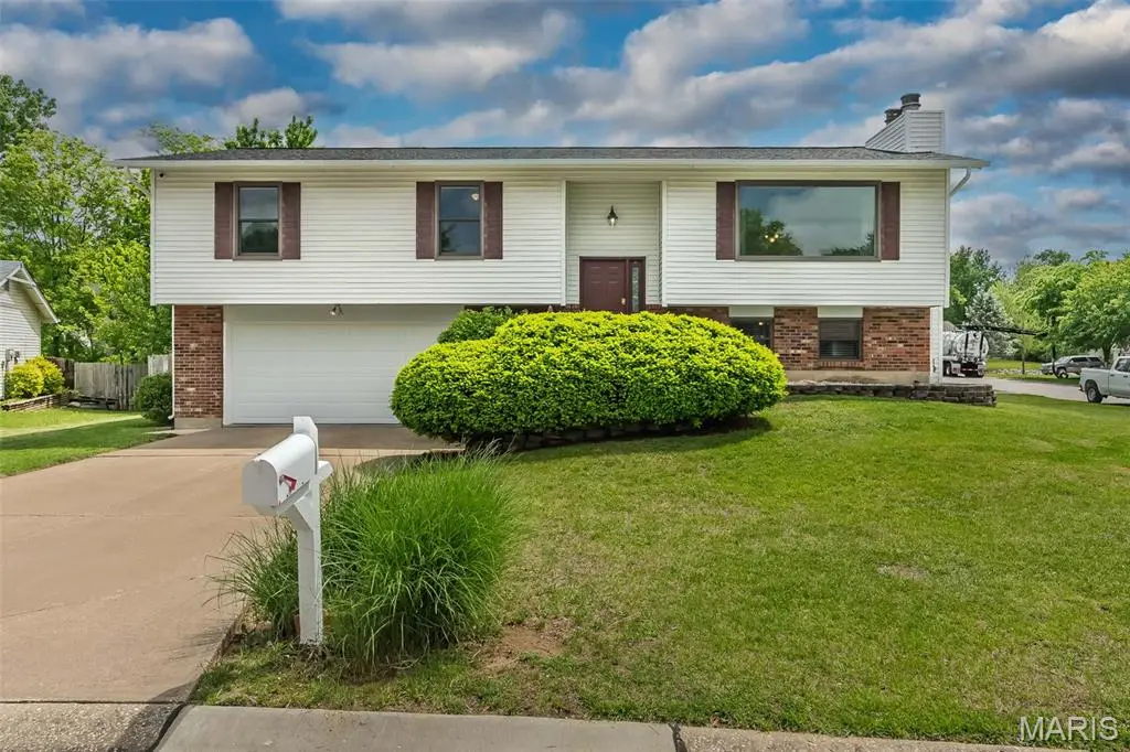 799 Bear Mountain Drive, Saint Peters, MO 63376 - #1