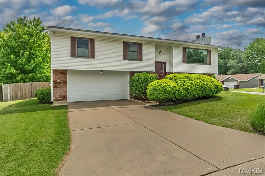 799 Bear Mountain Drive, Saint Peters, MO 63376 - #2