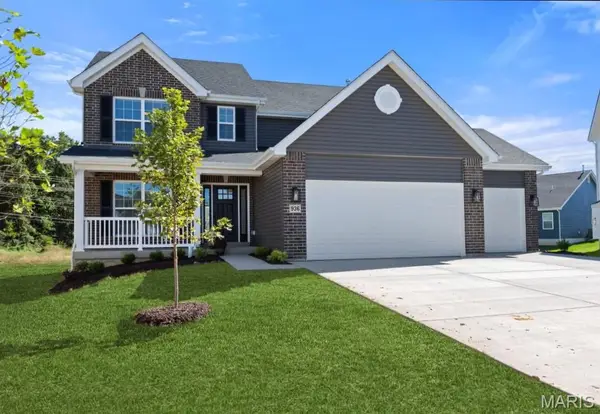 936 Little Fieldstone Court, Wentzville, MO 63385