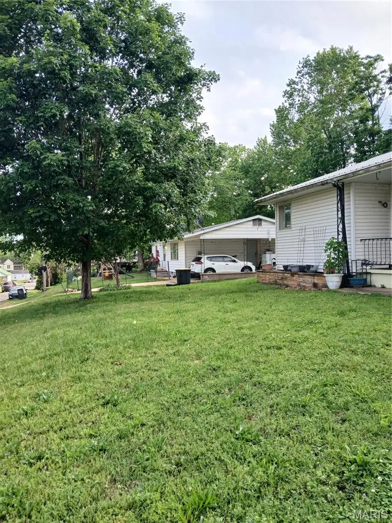 901 Maple Street, Doniphan, MO 63935 - #3