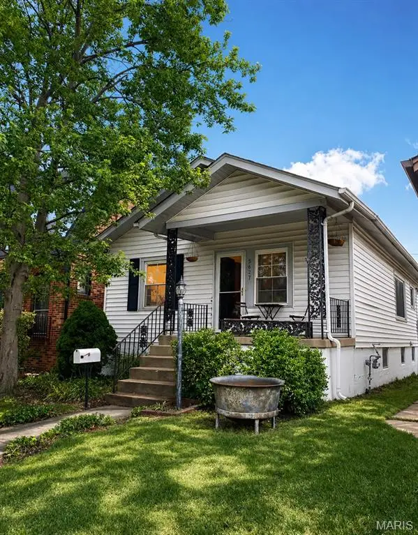 5627 Nottingham Avenue, St Louis, MO 63109