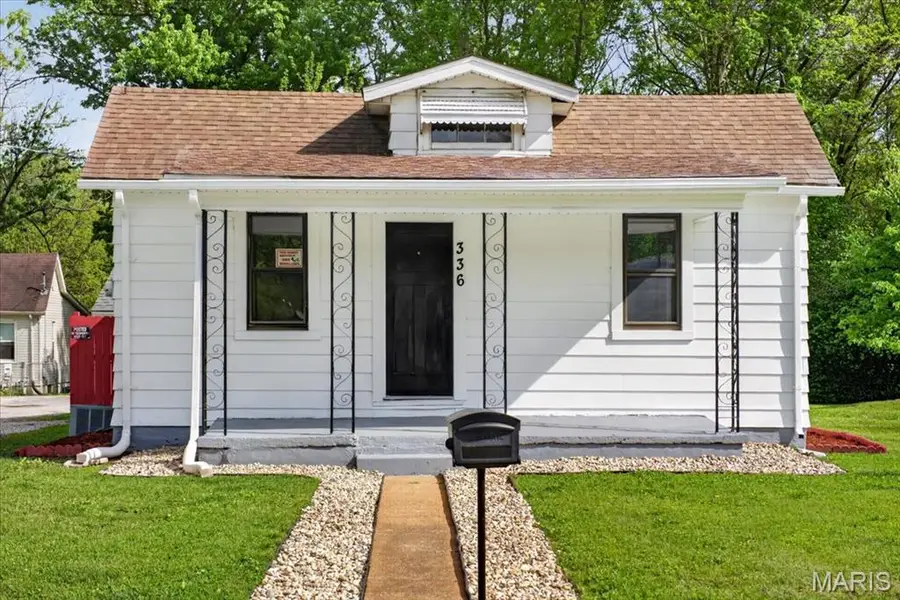 336 Penn Street, Belleville, IL 62223 - #2