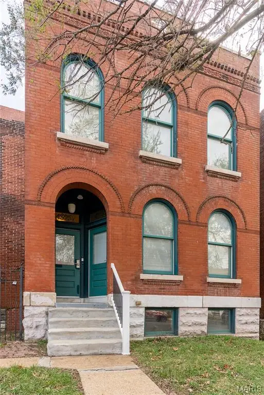 4322 Gibson Avenue, Saint Louis, MO 63110 - #2