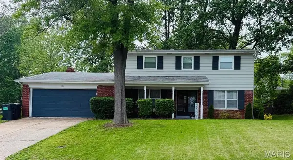 129 Williamsburg Drive, Belleville, IL 62221