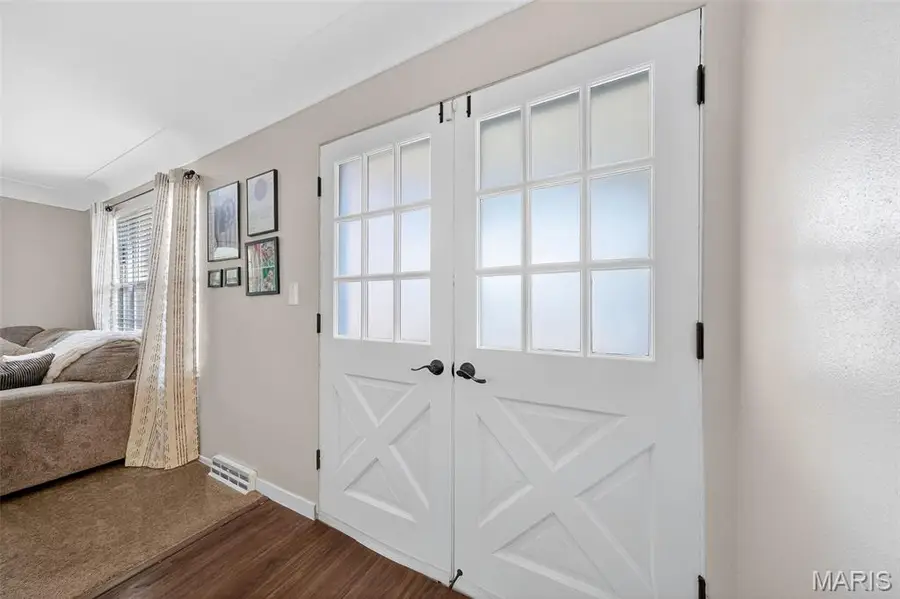 129 Williamsburg Drive, Belleville, IL 62221 - #2