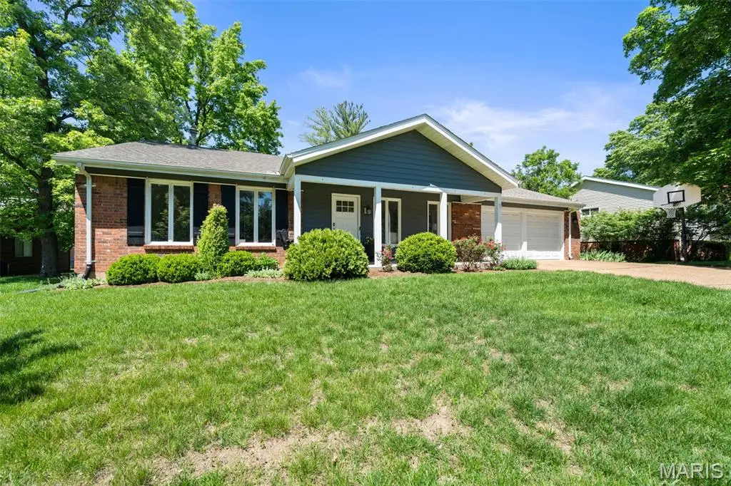 1437 Sunnytree Lane, Ballwin, MO 63021 - #1