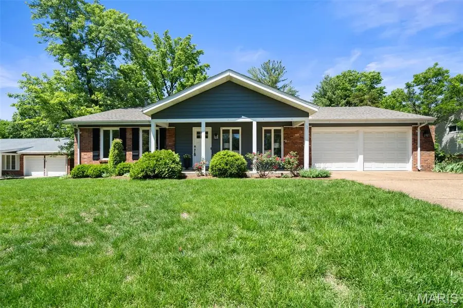 1437 Sunnytree Lane, Ballwin, MO 63021 - #2