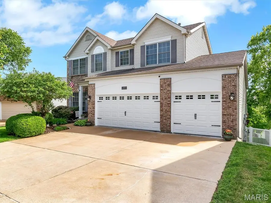 6110 Timberline Place Court, Saint Louis, MO 63128 - #2