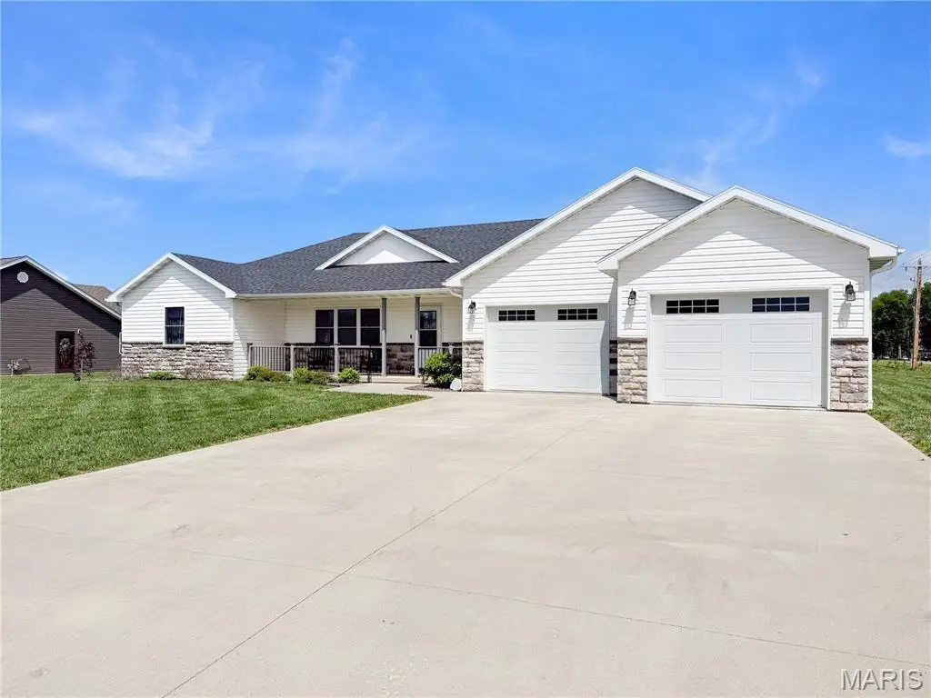 106 Janet Trail, Palmyra, MO 63461 - #1