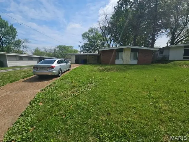 340 Holiday Hill Drive, Florissant, MO 63033 - #1