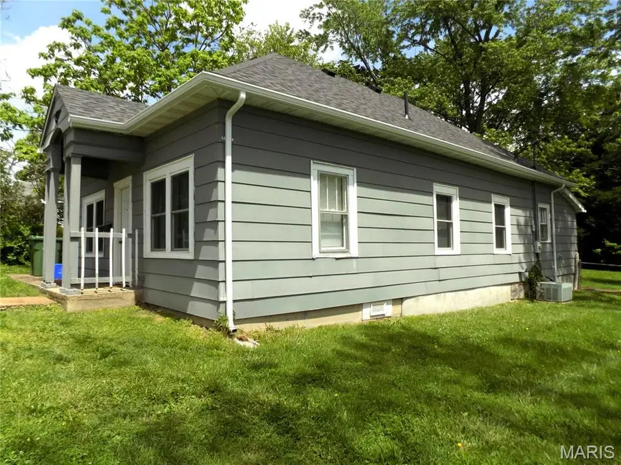 208 N Walnut Street, Rolla, MO 65401 - #3