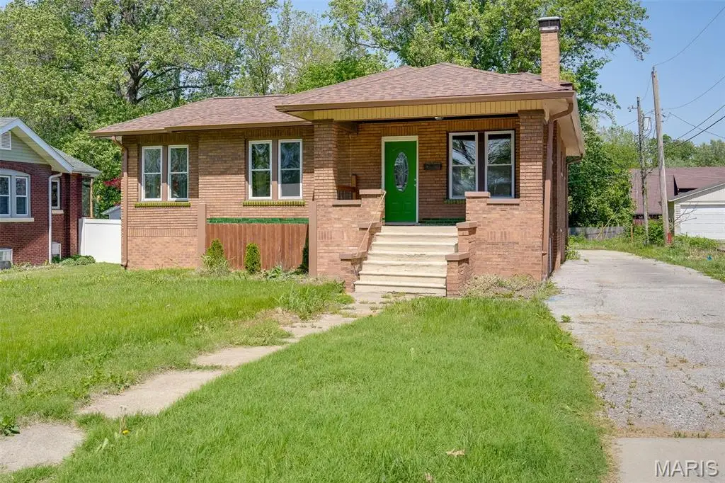 24 S 95th Street, Belleville, IL 62223 - #1