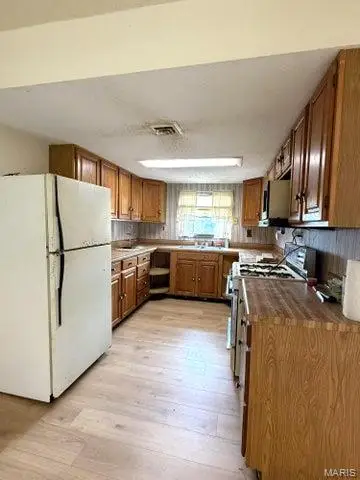 16232 Martin Drive, Eminence, MO 65466 - #2