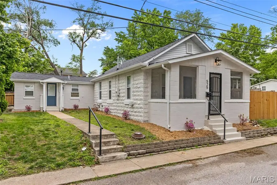 525 S Adams Street, Festus, MO 63028 - #2