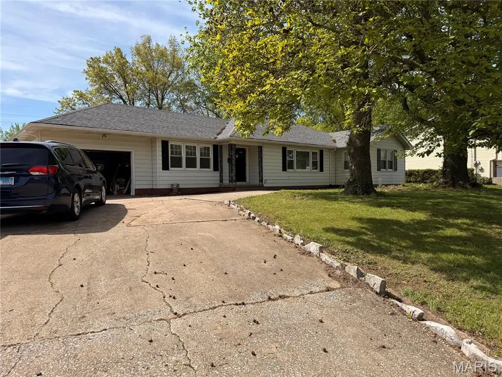 737 2nd Street, Bethalto, IL 62010 - #1