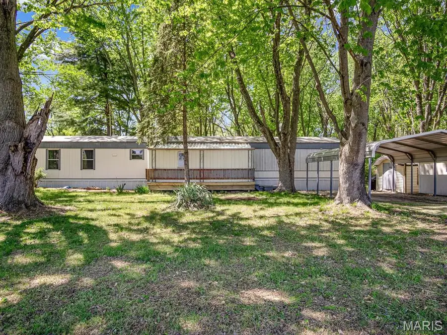21515 4th Street, Keyesport, IL 62253 - #3