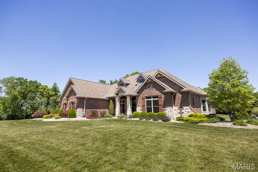 1916 Windcrest Drive, Caseyville, IL 62269 - #2