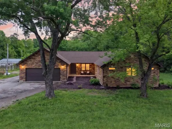 1510 Highway Dd, Defiance, MO 63341